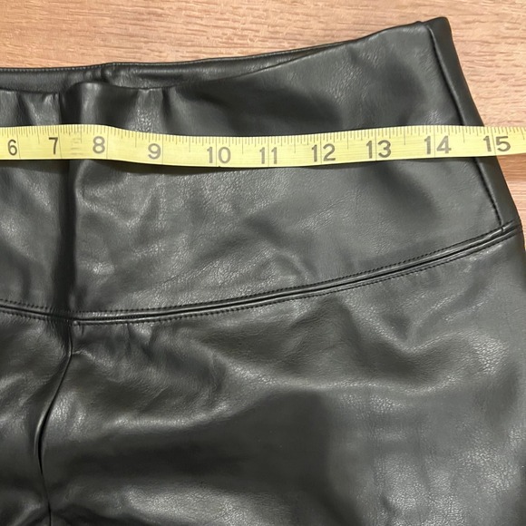 White House Black Market Faux Leather Runway Legging Sz 10L - Picture 5 of 7